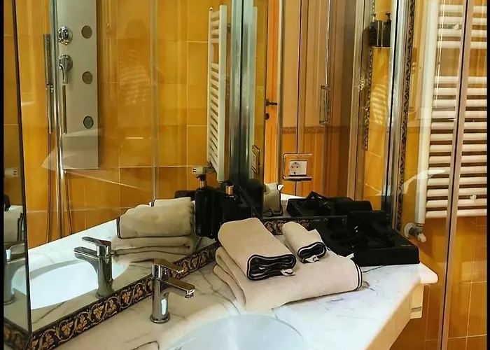 Arts At Vatican Museum I Guest house